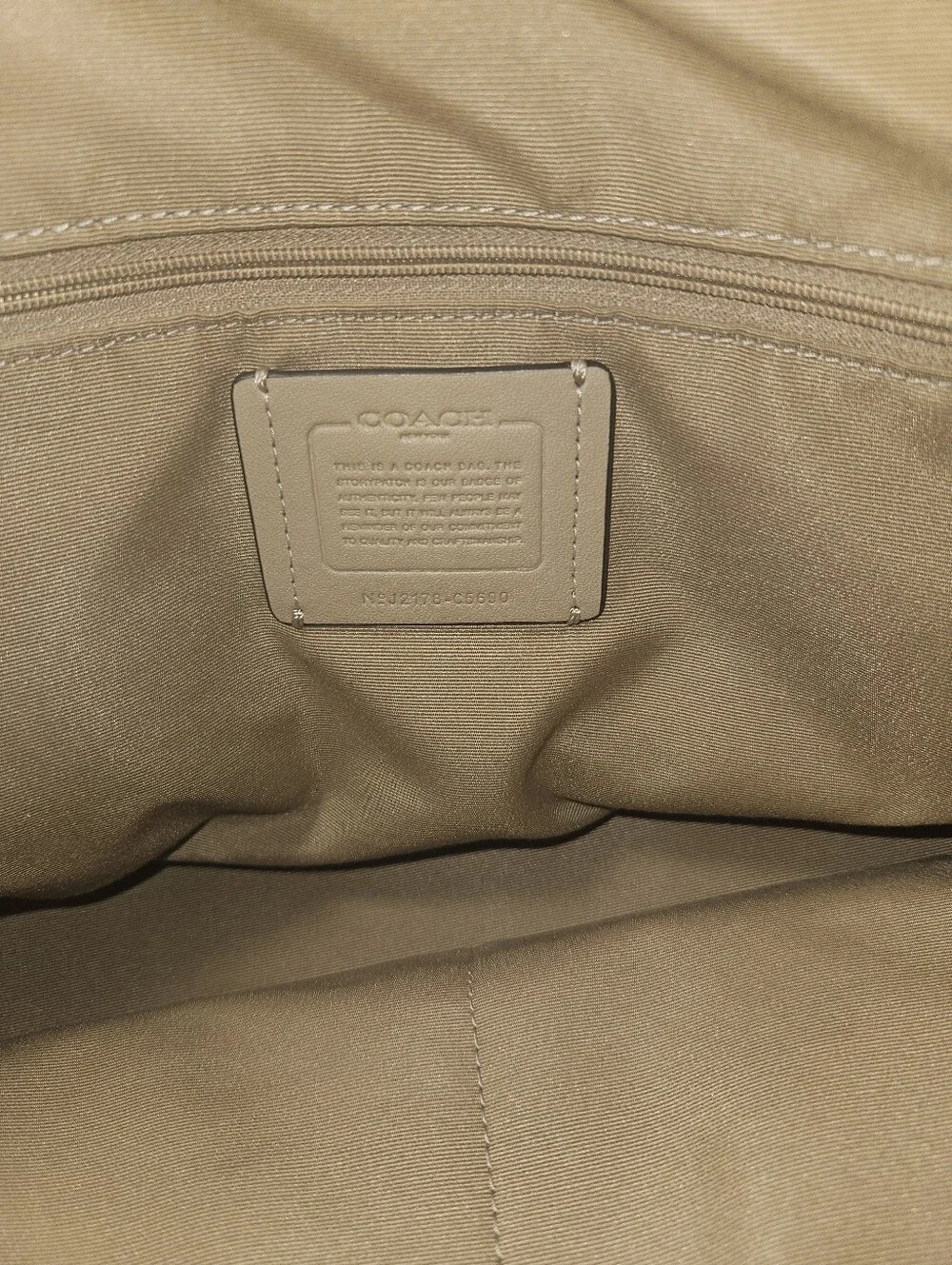 Coach White Leather Shoulder Bag